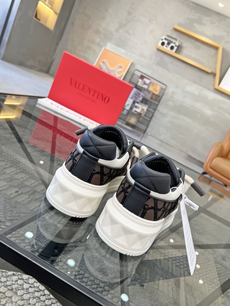 Valentino Sneakers